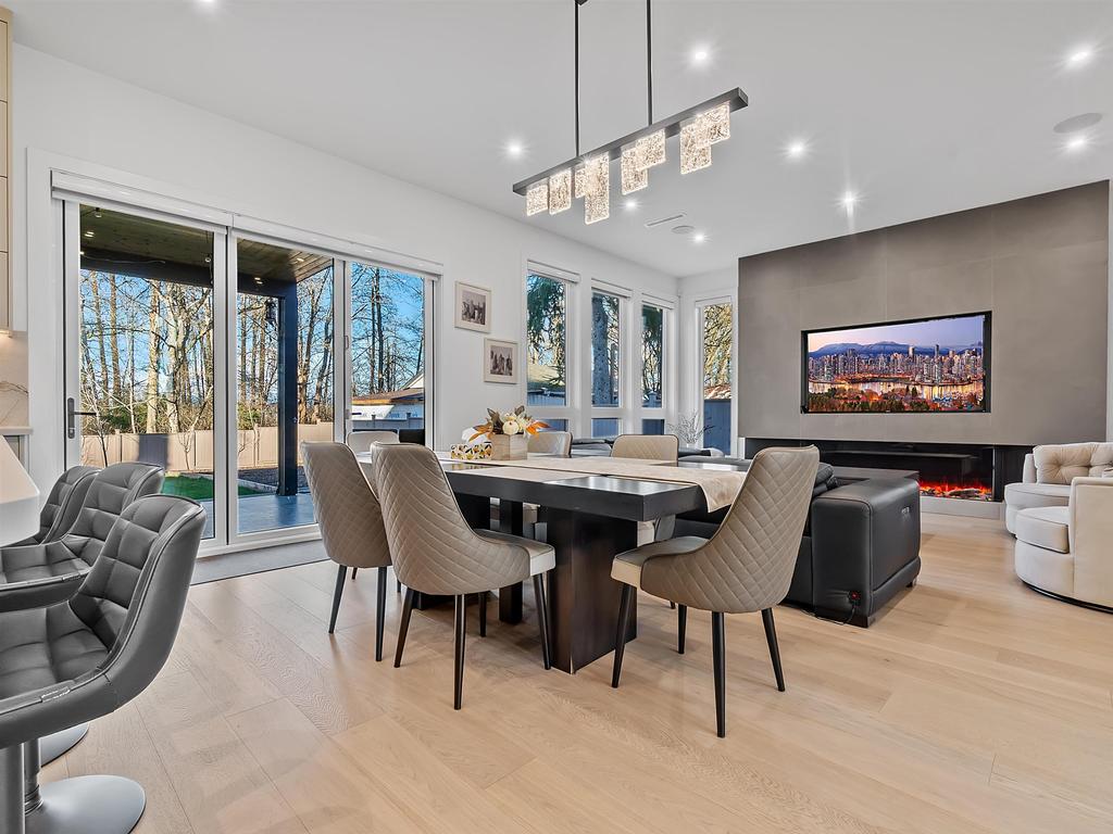 Listing Image for R3090637