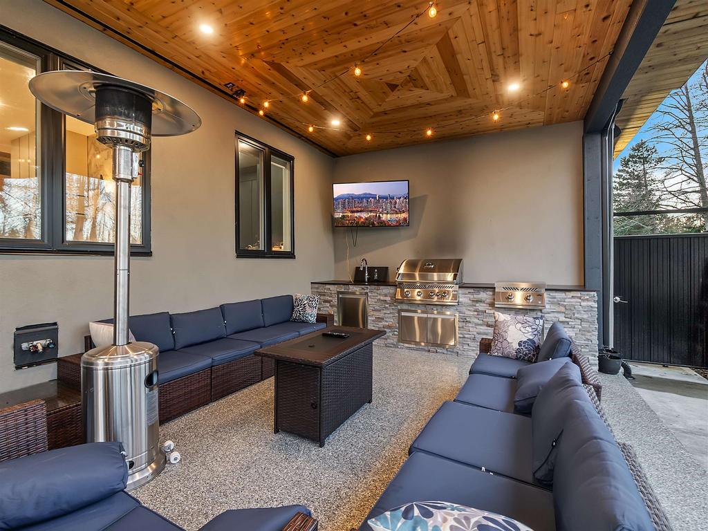 Listing Image for R3090637