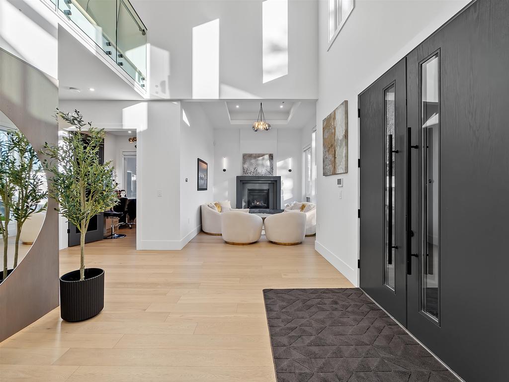 Listing Image for R3090637