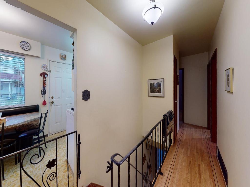 Listing Image for R3090638