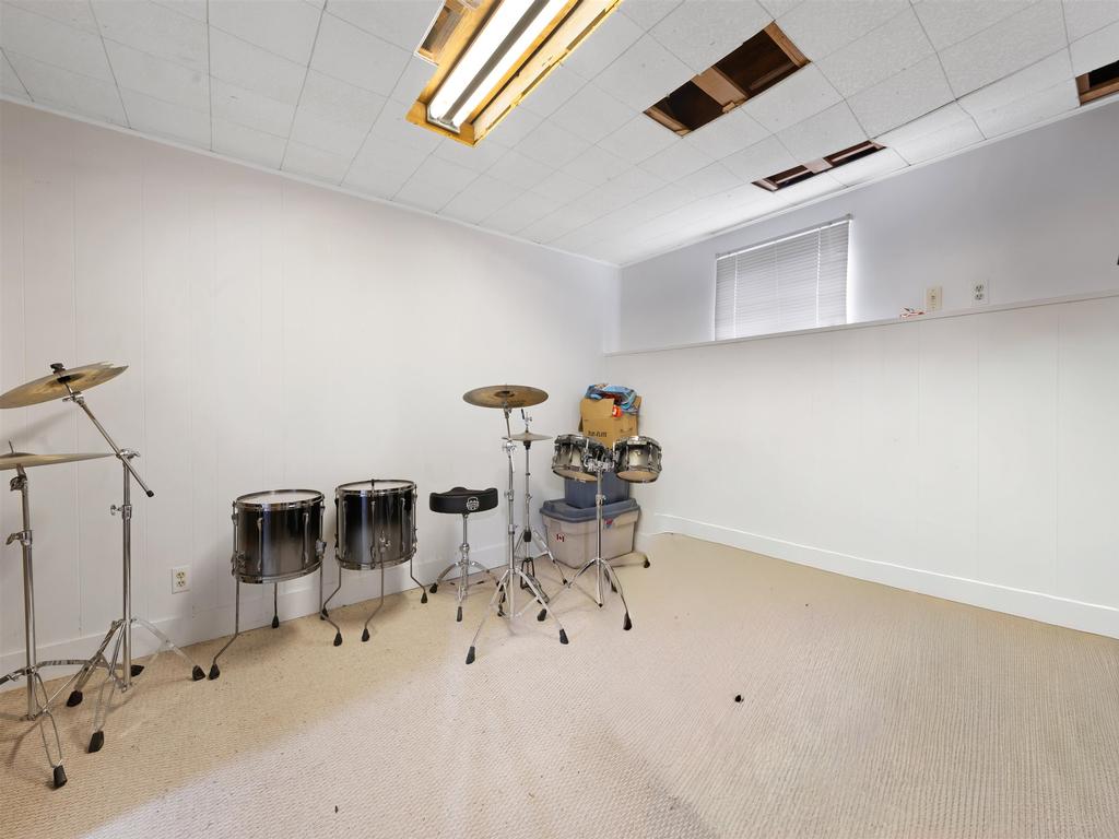 Listing Image for R3090641