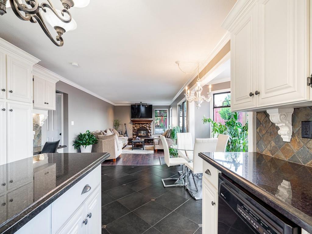 Listing Image for R3090644