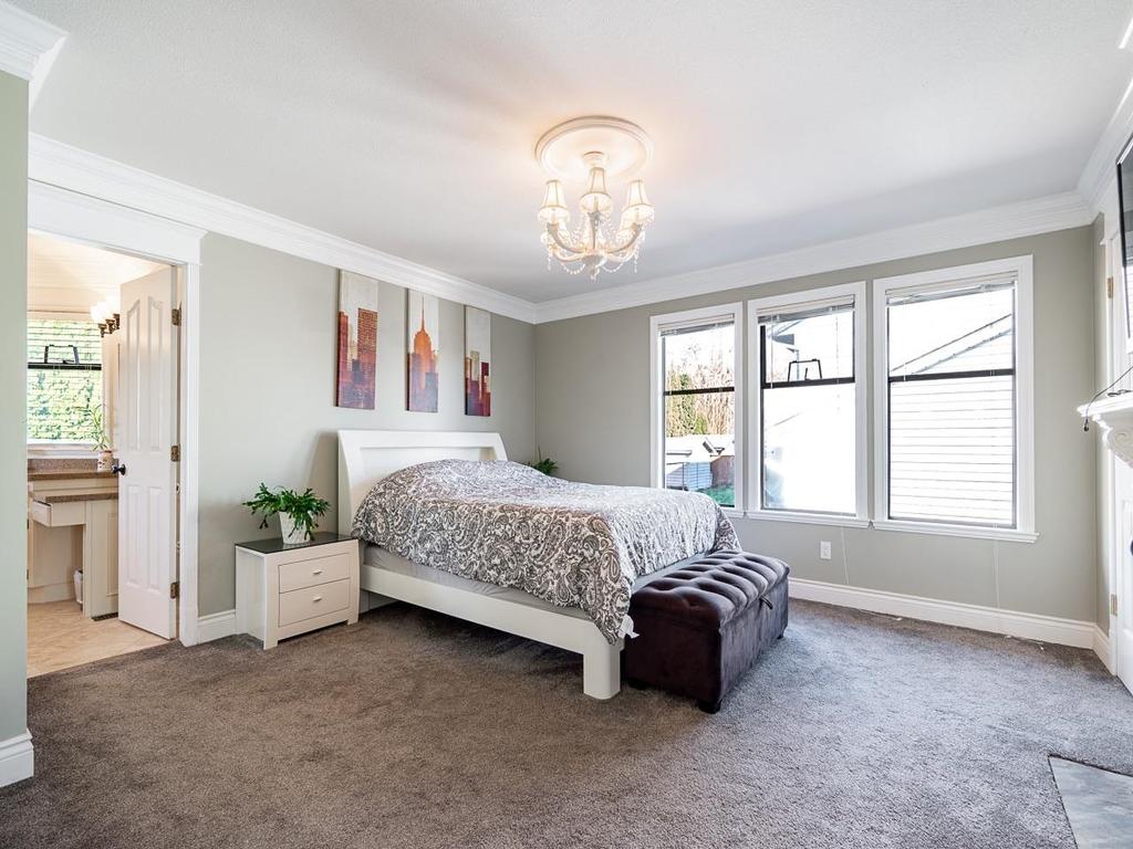 Listing Image for R3090644