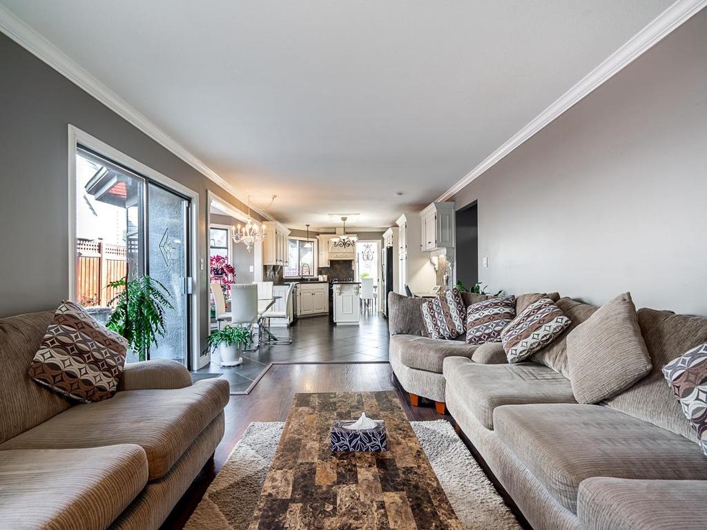 Listing Image for R3090644