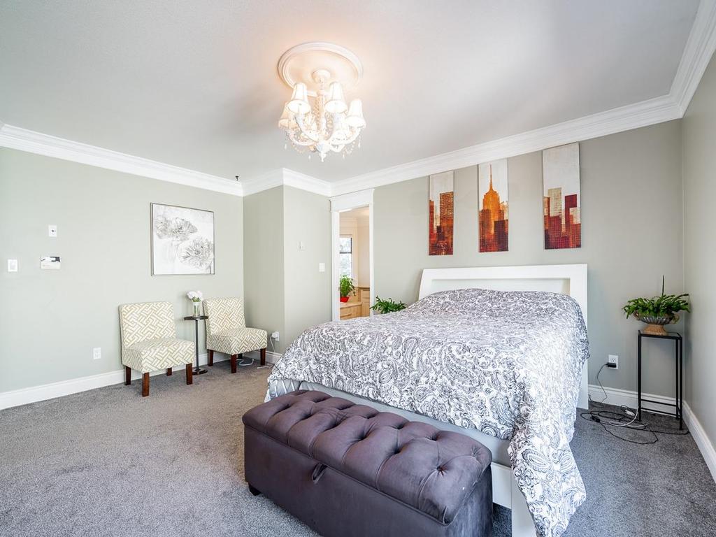 Listing Image for R3090644