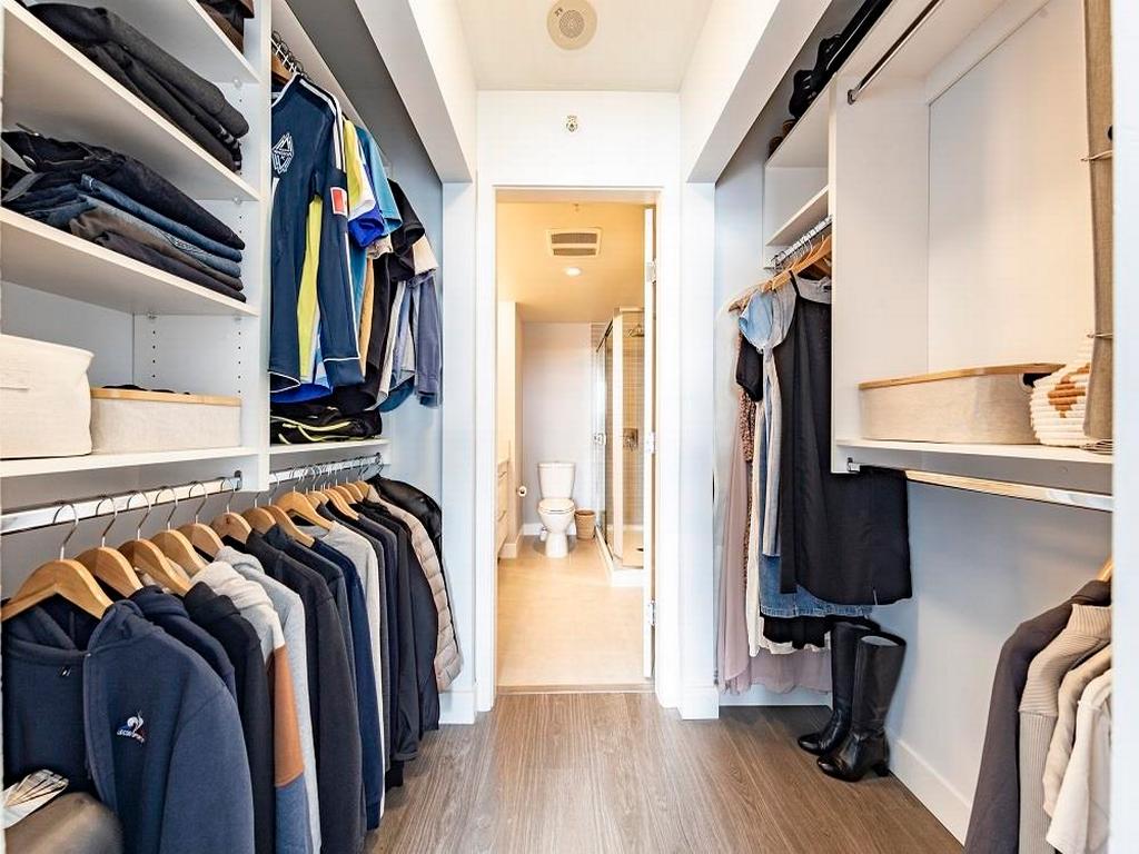 Listing Image for R3090647