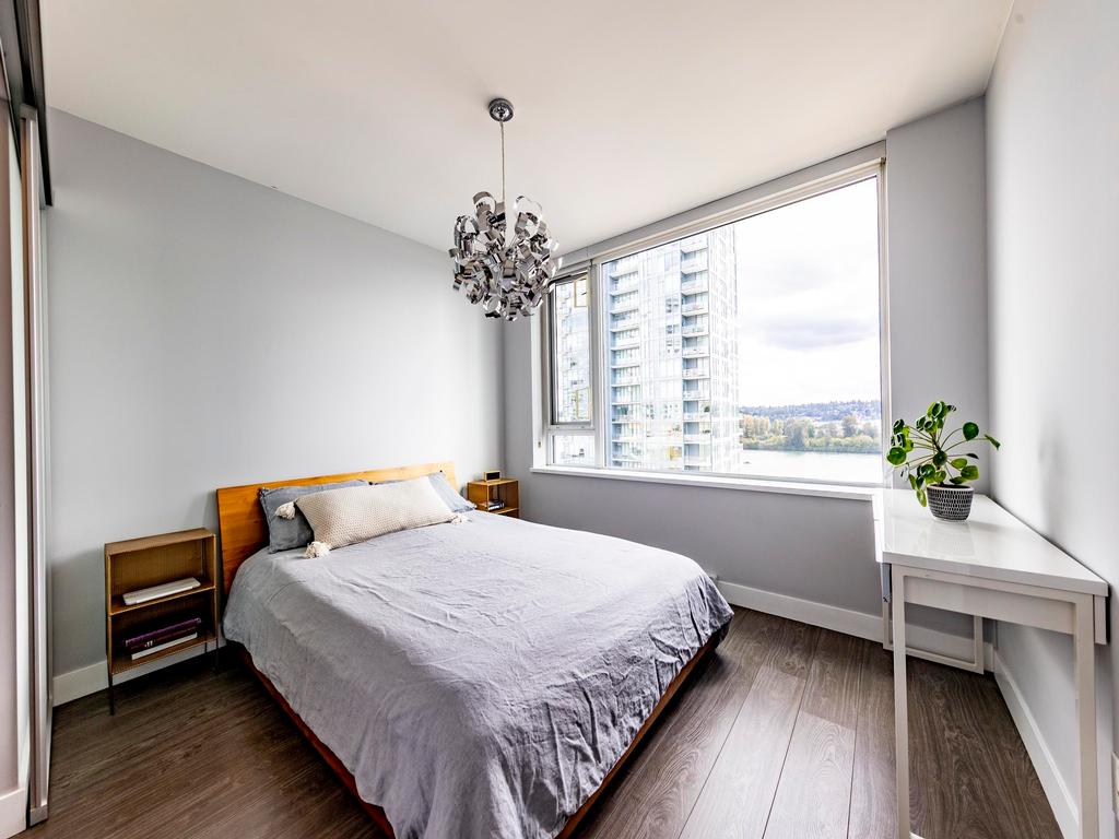 Listing Image for R3090647