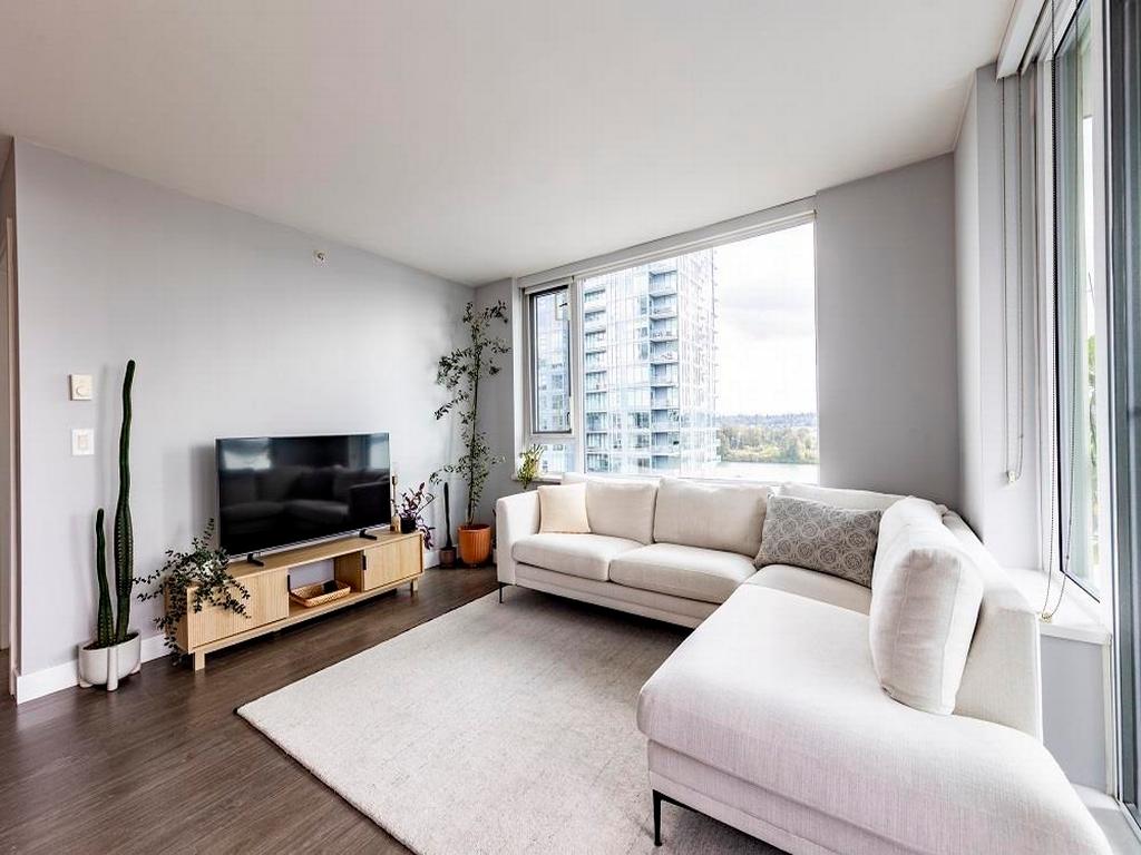 Listing Image for R3090647