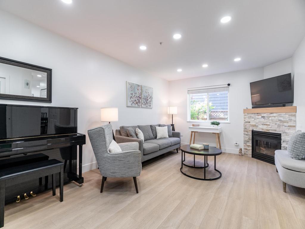 Listing Image for R3090653