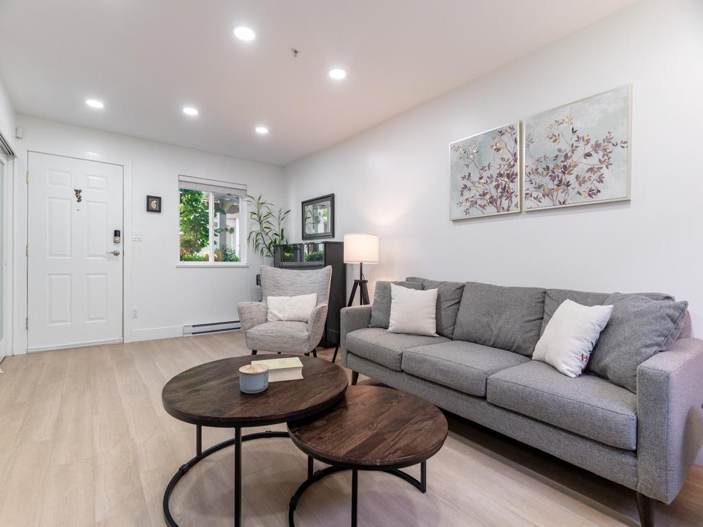 Listing Image for R3090653