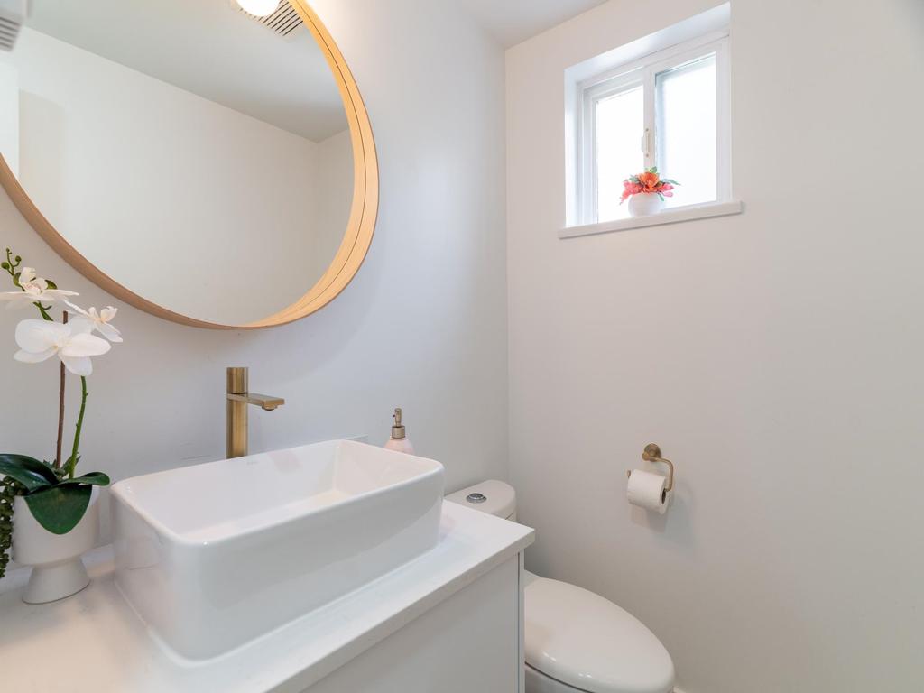 Listing Image for R3090653