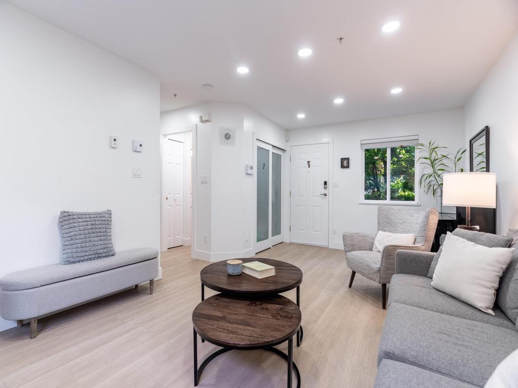 Listing Image for R3090653