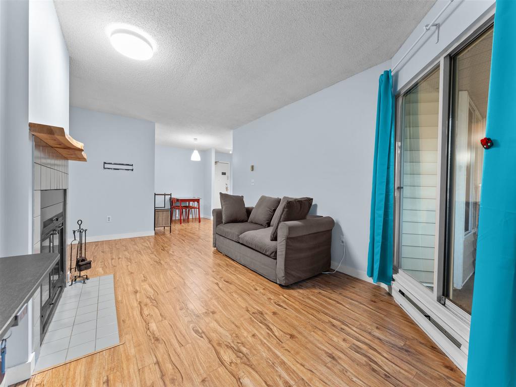 Listing Image for R3090654