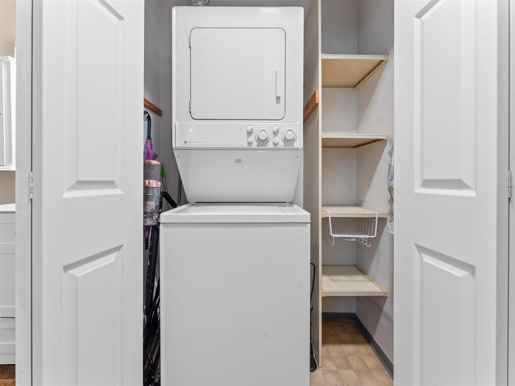 Listing Image for R3090654