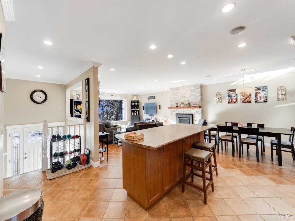 Listing Image for R3090669