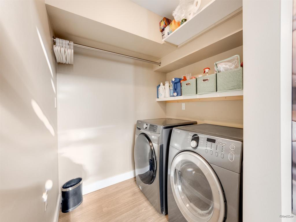 Listing Image for R3090669