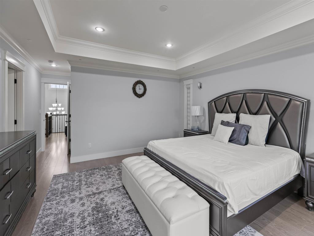 Listing Image for R3090677