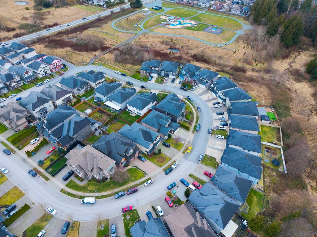 Listing Image for R3090677