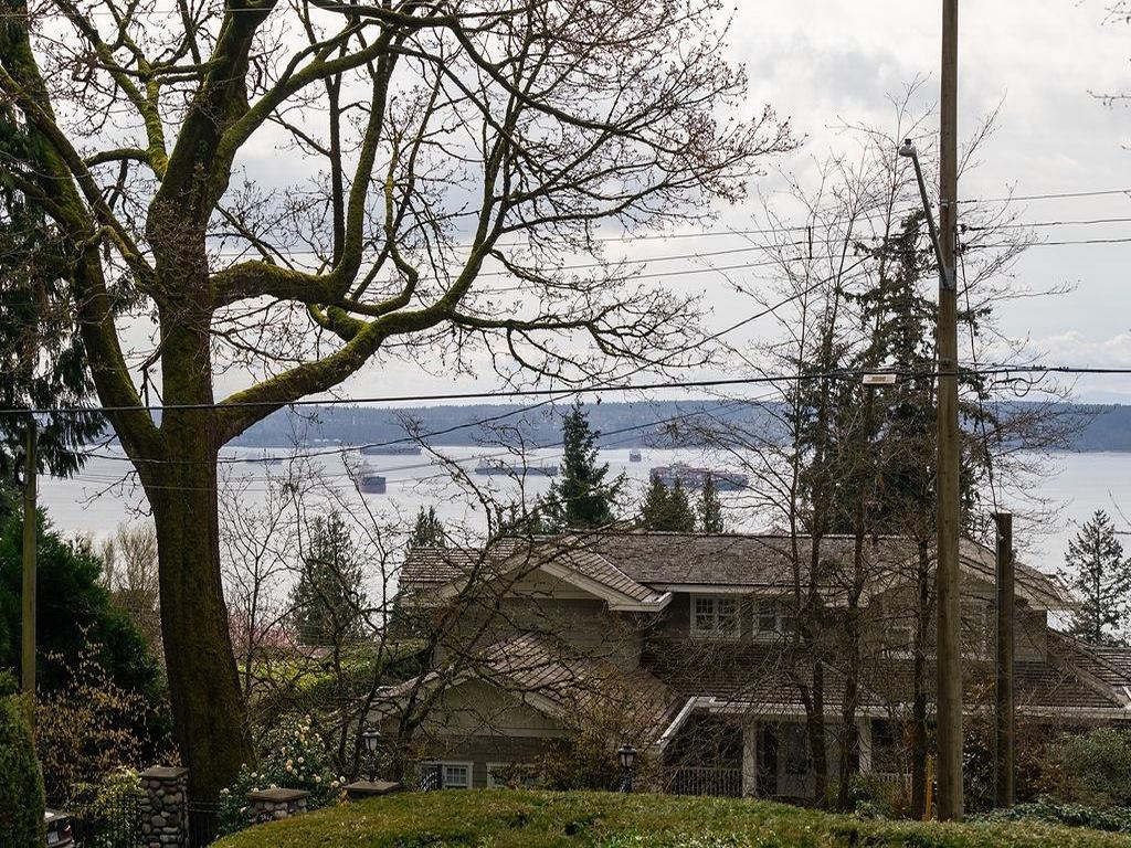 Listing Image for R3090683