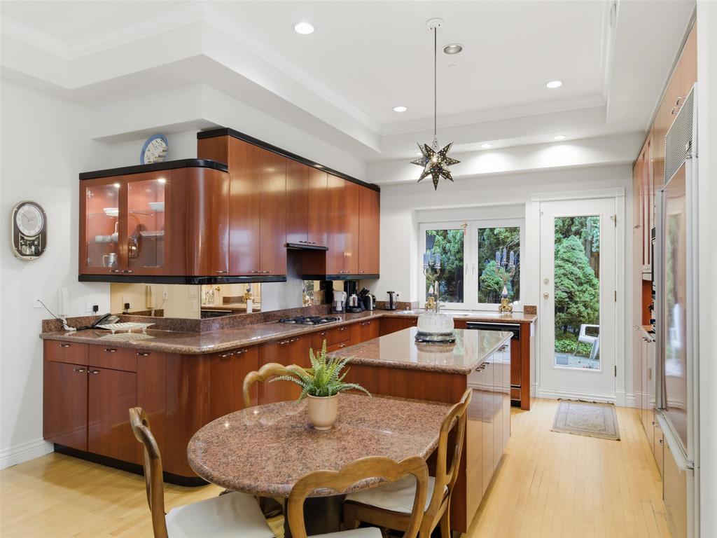 Listing Image for R3090683