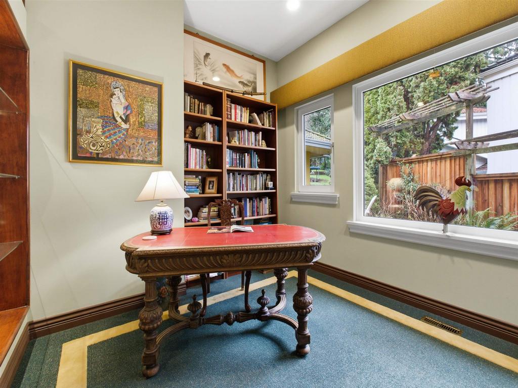 Listing Image for R3090683