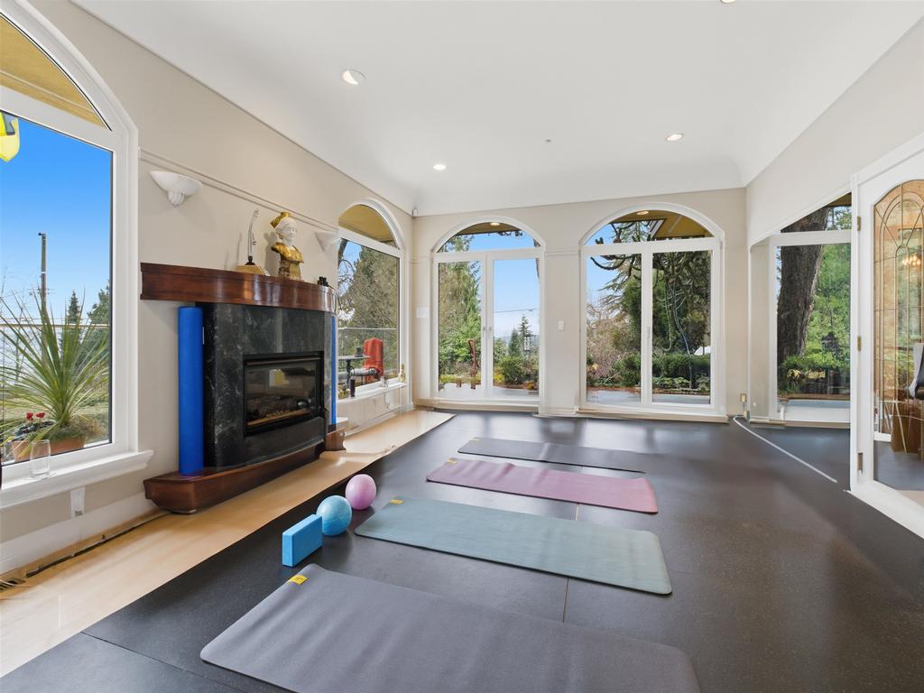 Listing Image for R3090683