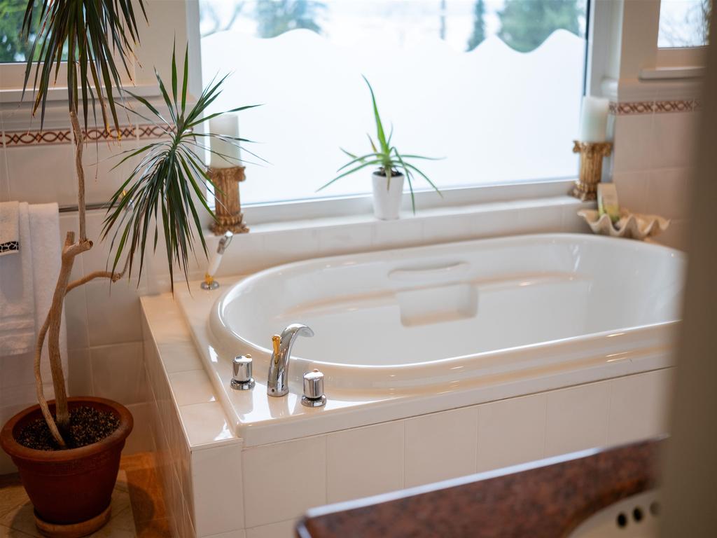 Listing Image for R3090683