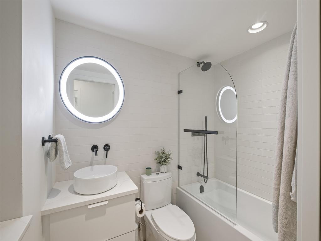 Listing Image for R3090688