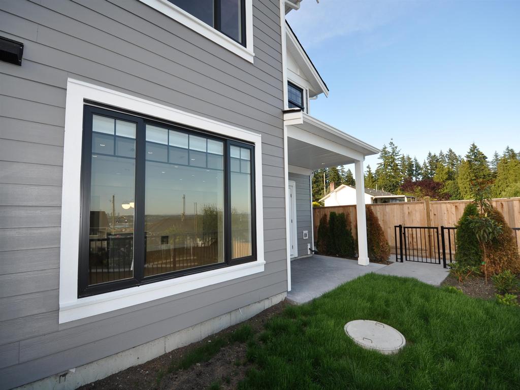 Listing Image for R3090693