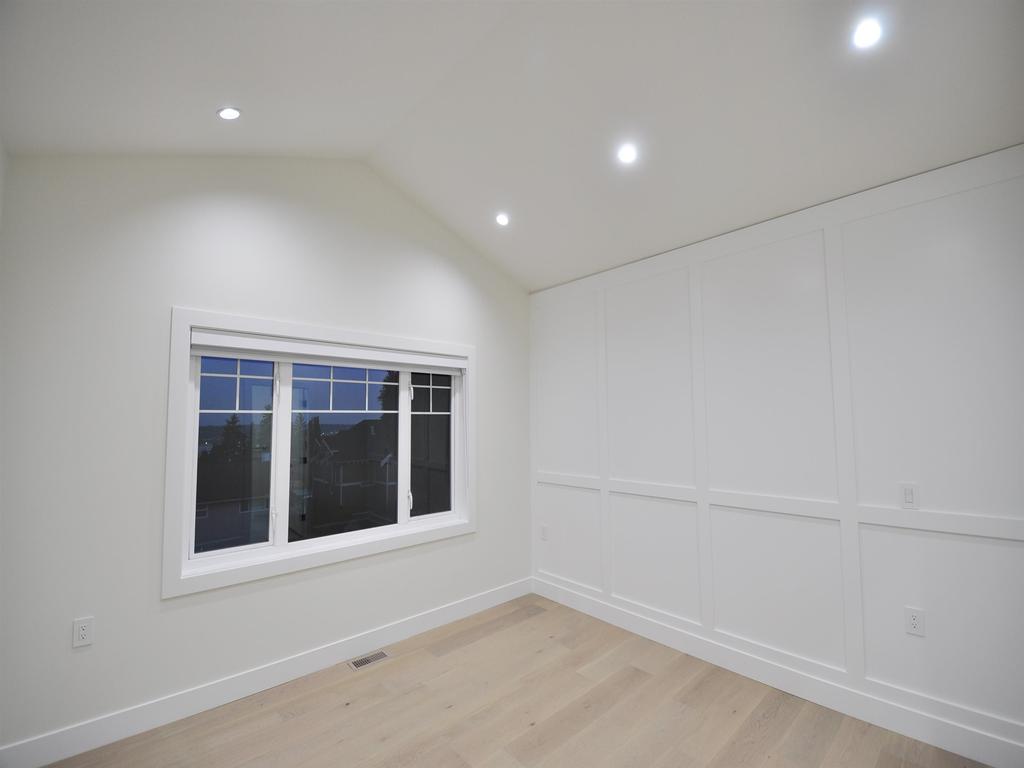 Listing Image for R3090693