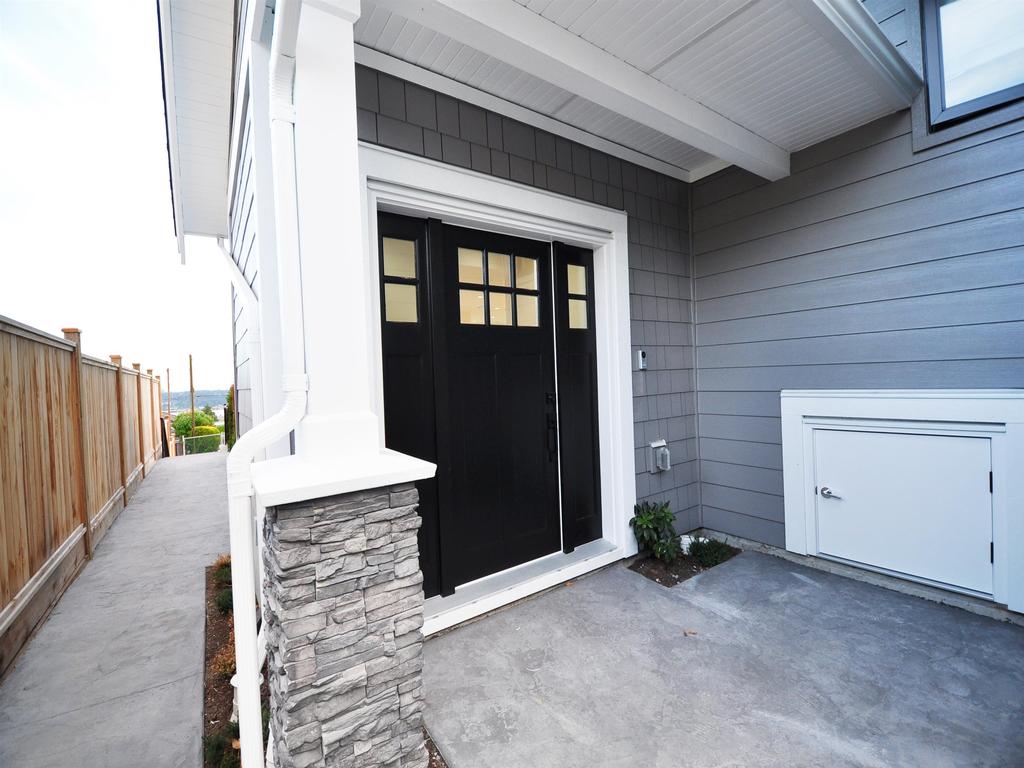 Listing Image for R3090693