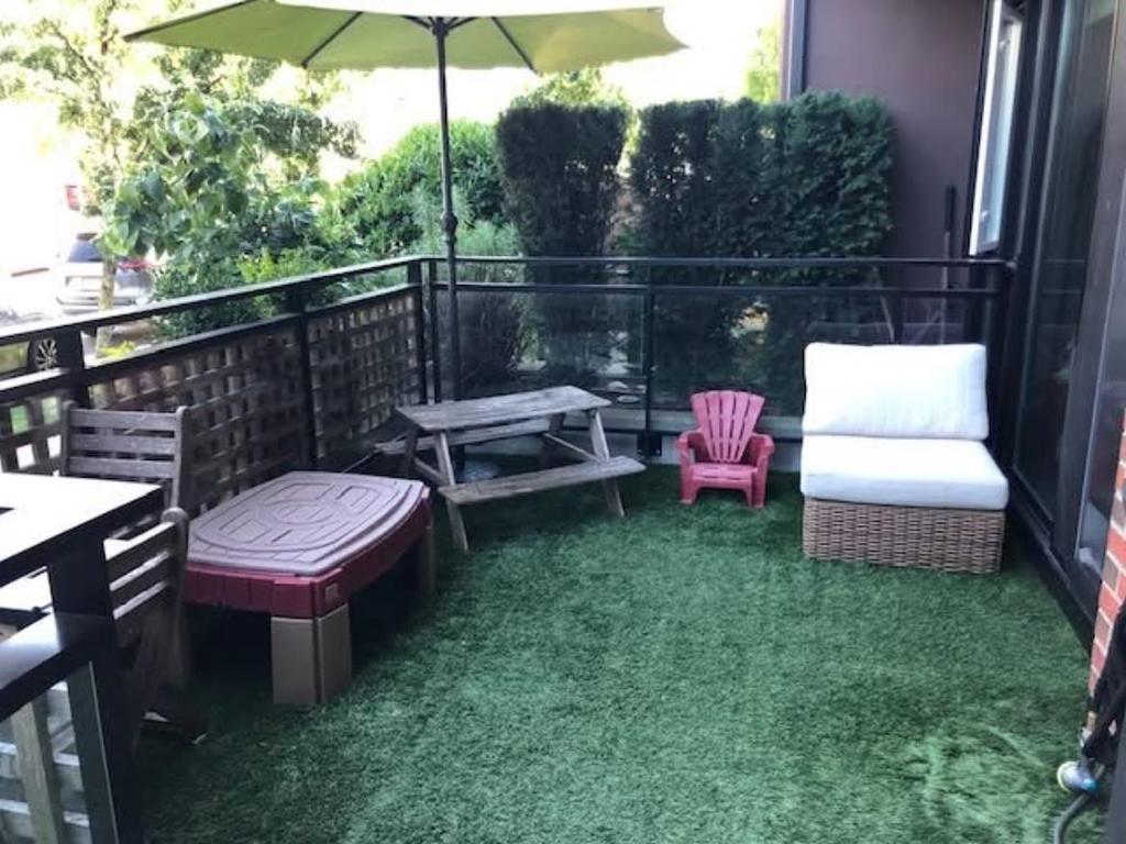 Listing Image for R3090711