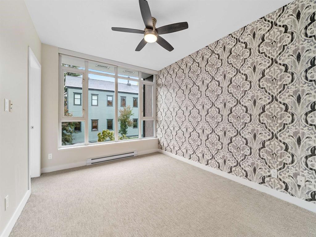 Listing Image for R3090711