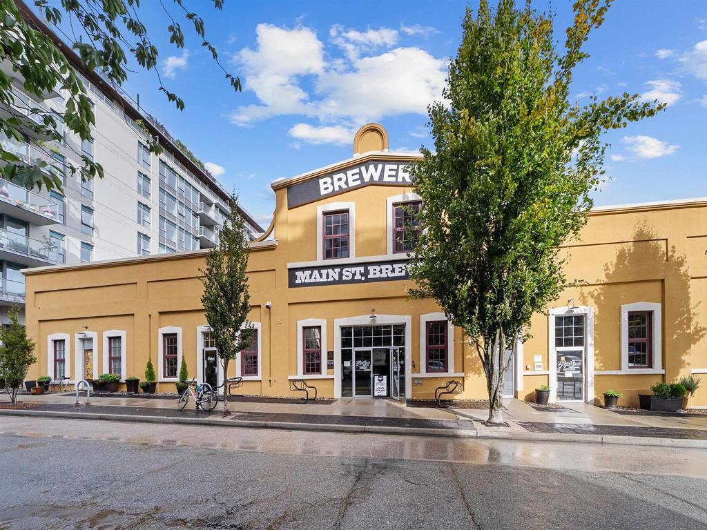 Listing Image for R3090711