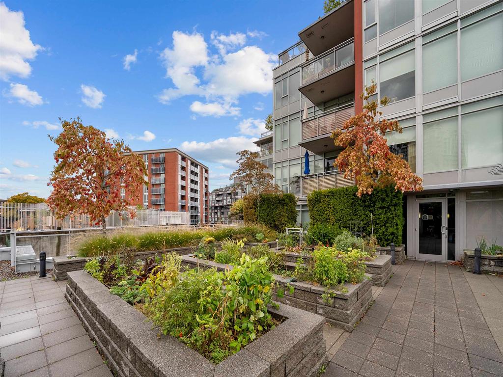 Listing Image for R3090711