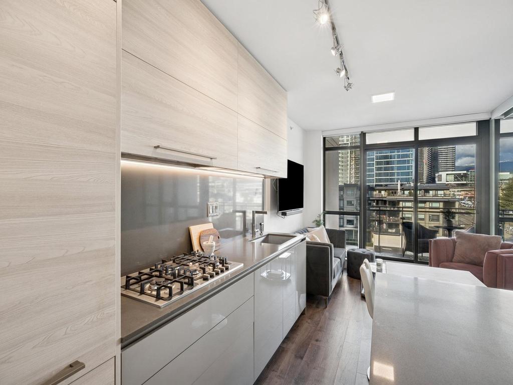 Listing Image for R3090718