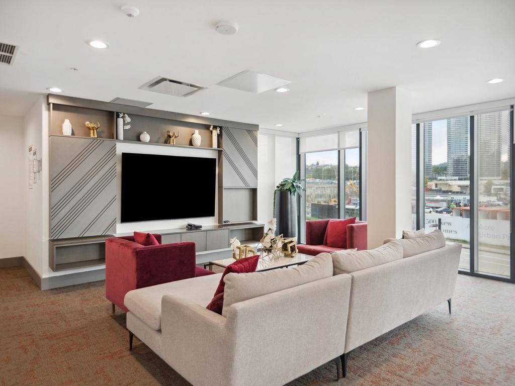 Listing Image for R3090718