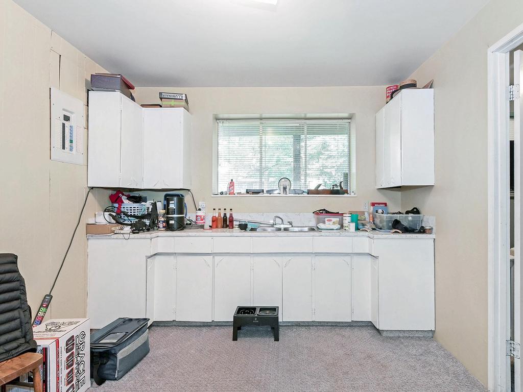 Listing Image for R3090721