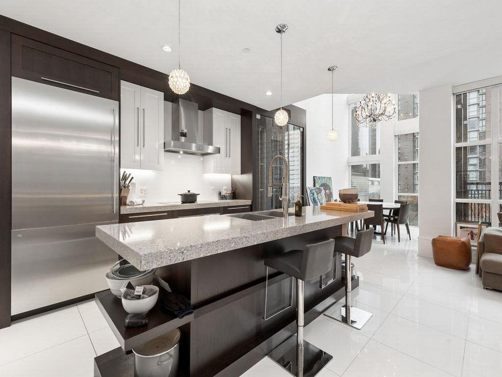 Listing Image for R3090722