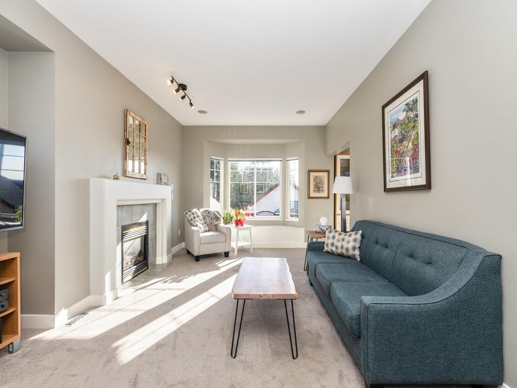 Listing Image for R3090743