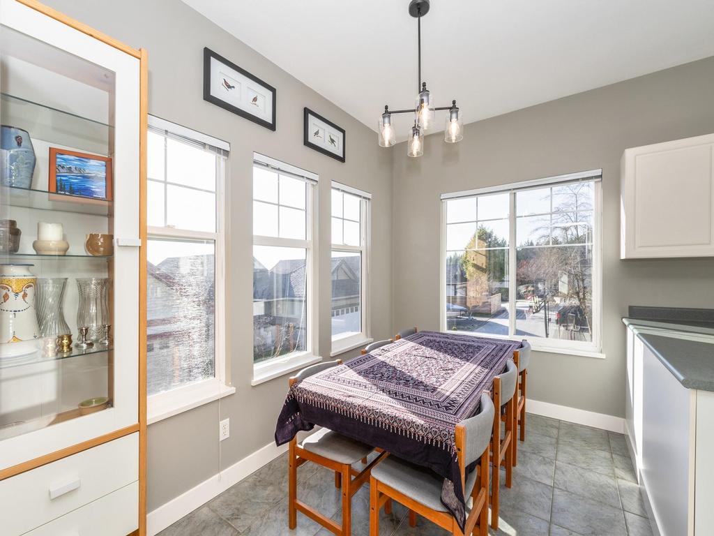 Listing Image for R3090743