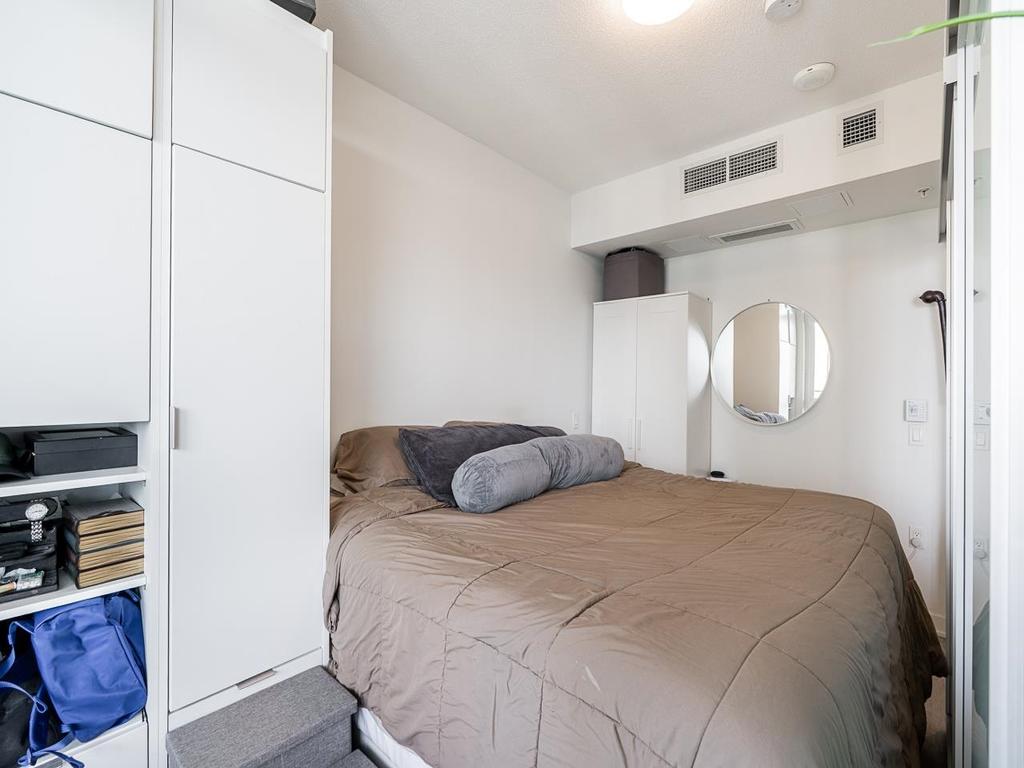 Listing Image for R3090749