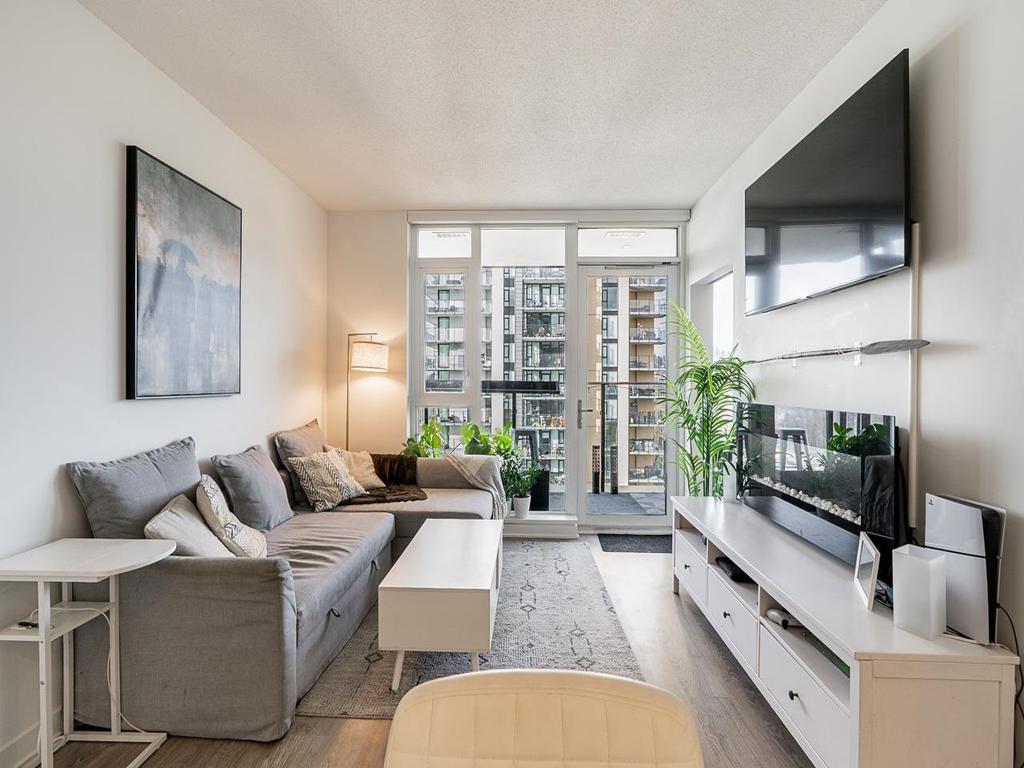 Listing Image for R3090749