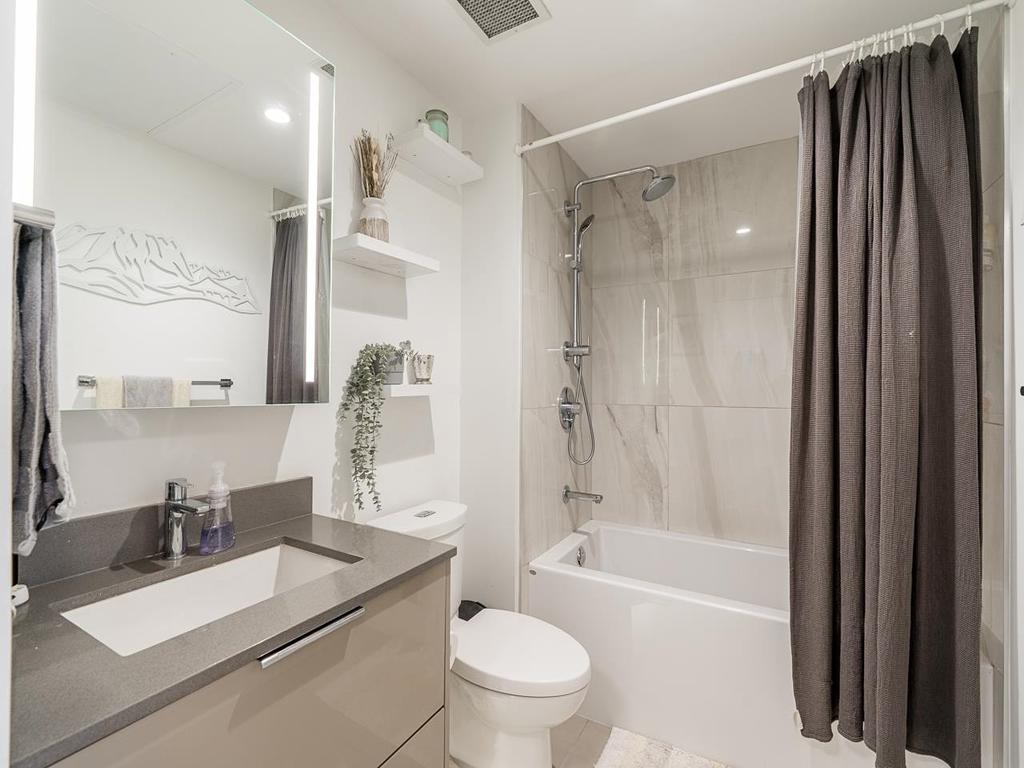 Listing Image for R3090749