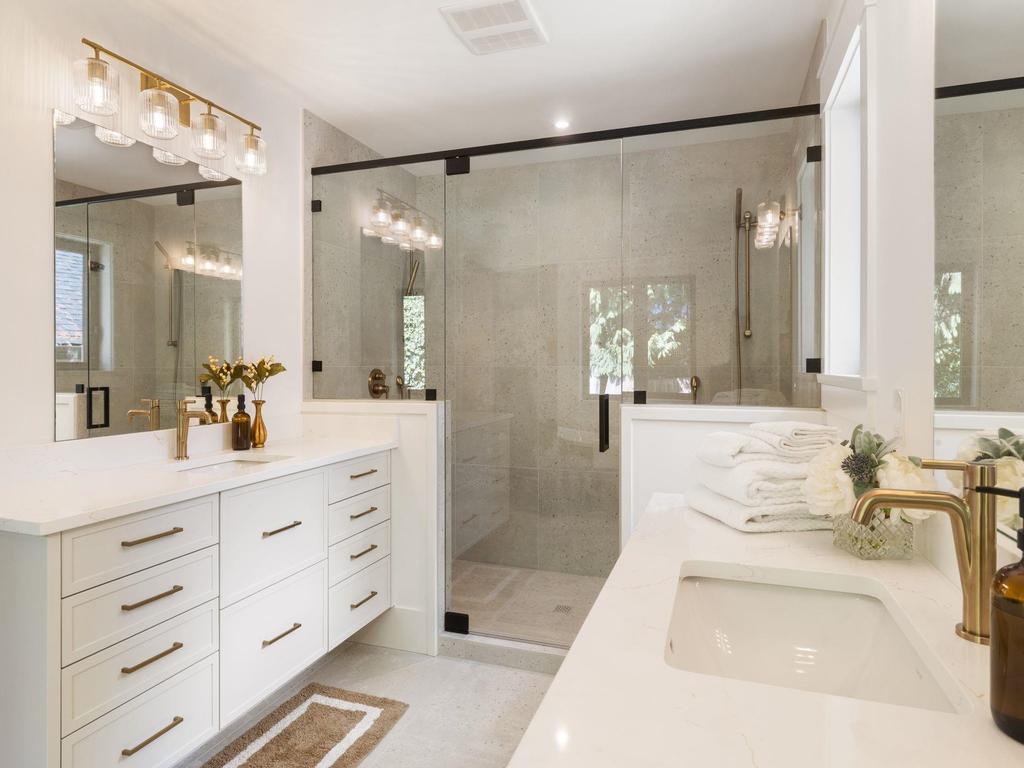 Listing Image for R3090750