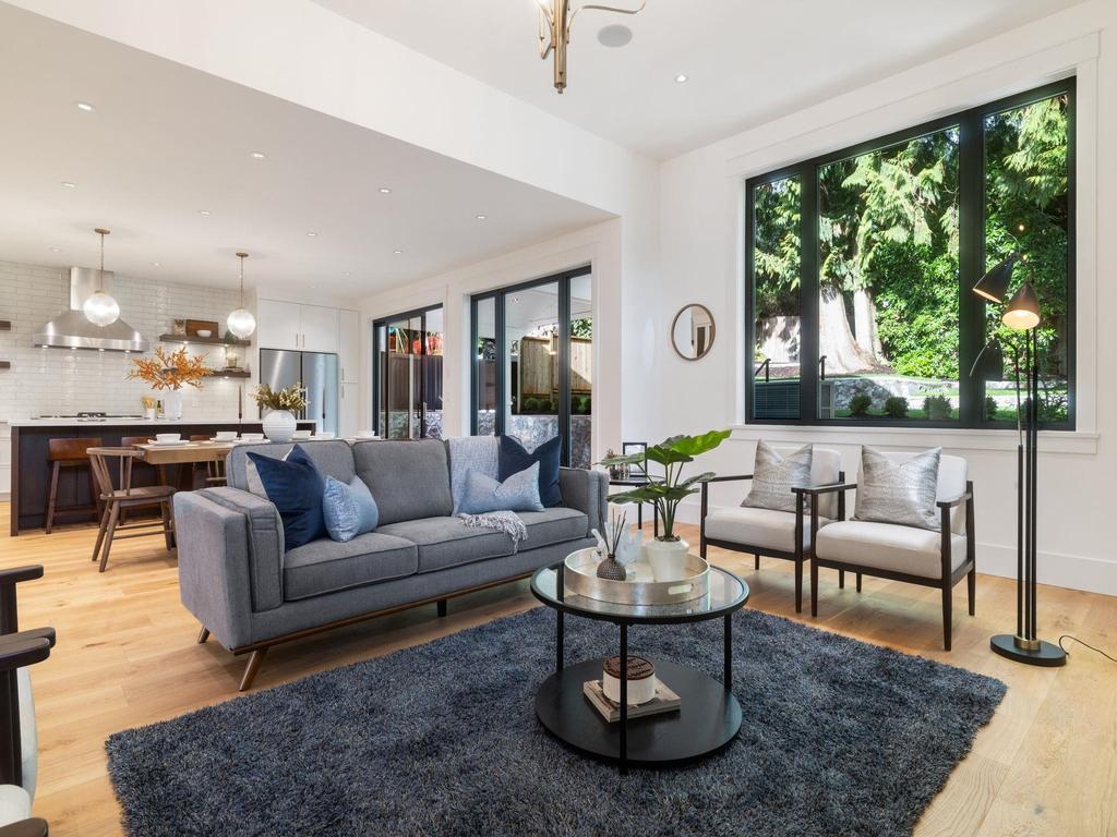 Listing Image for R3090750