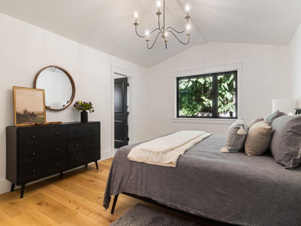 Listing Image for R3090750