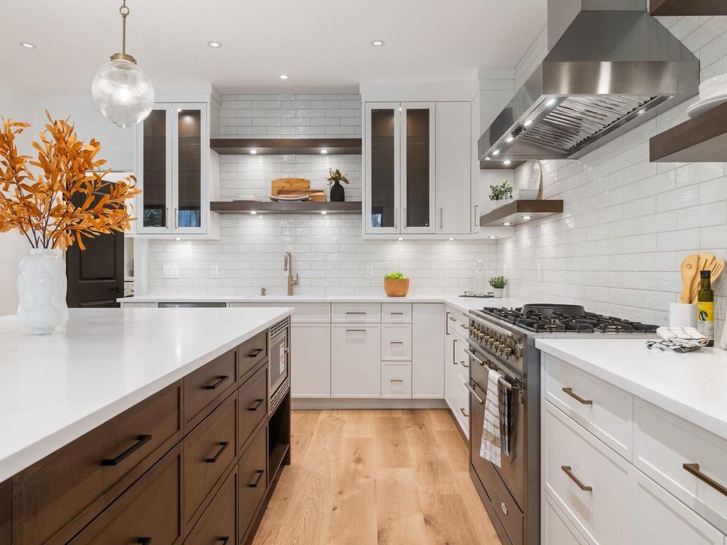 Listing Image for R3090750