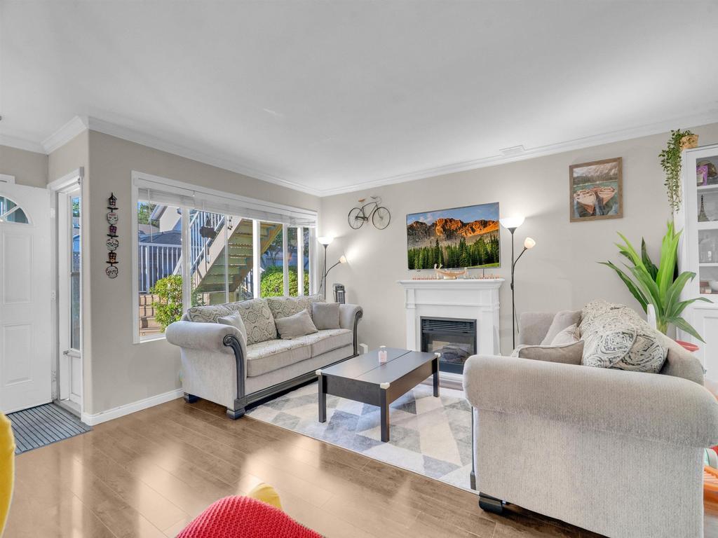 Listing Image for R3090754