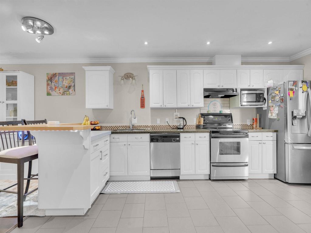 Listing Image for R3090754